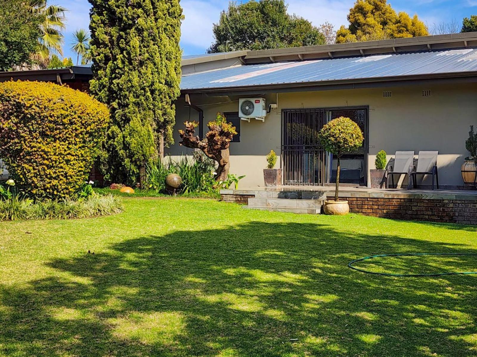 Spies Villa - Fast Wi-Fi, Netflix And Generator Middelburg  Esterno foto